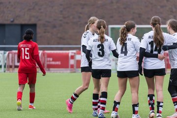 Bild 349 - wCJ Eimsbuettler TV : Altona 93 - Ergebnis: 1:1